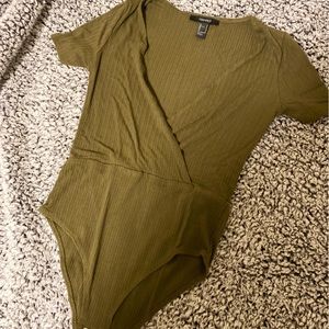 Forever 21 olive green wrap bodysuit shirt